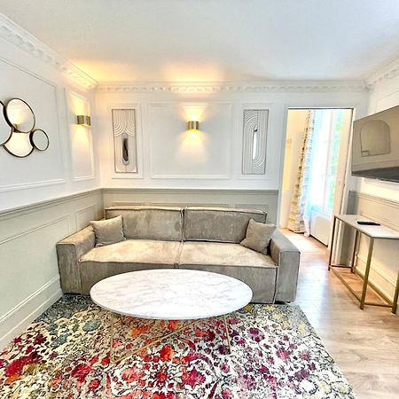 Suite Adele Passy Paris Exterior photo